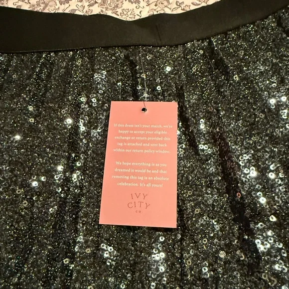 🦋Ivy City Perla Sequin Maxi Skirt Shine Ombré silver size medium NWT - Picture 7 of 10